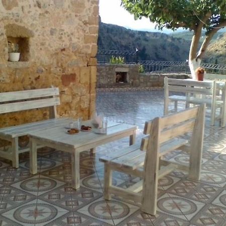 Luxurious Stone Apartment 2 Kera  Екстер'єр фото